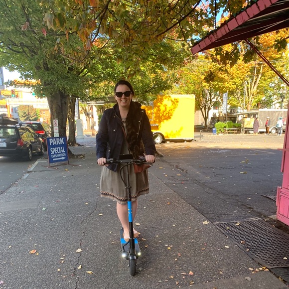 Hi, I’m Andrea! - Picture 1 of 1